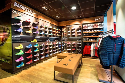 nike store carre senart