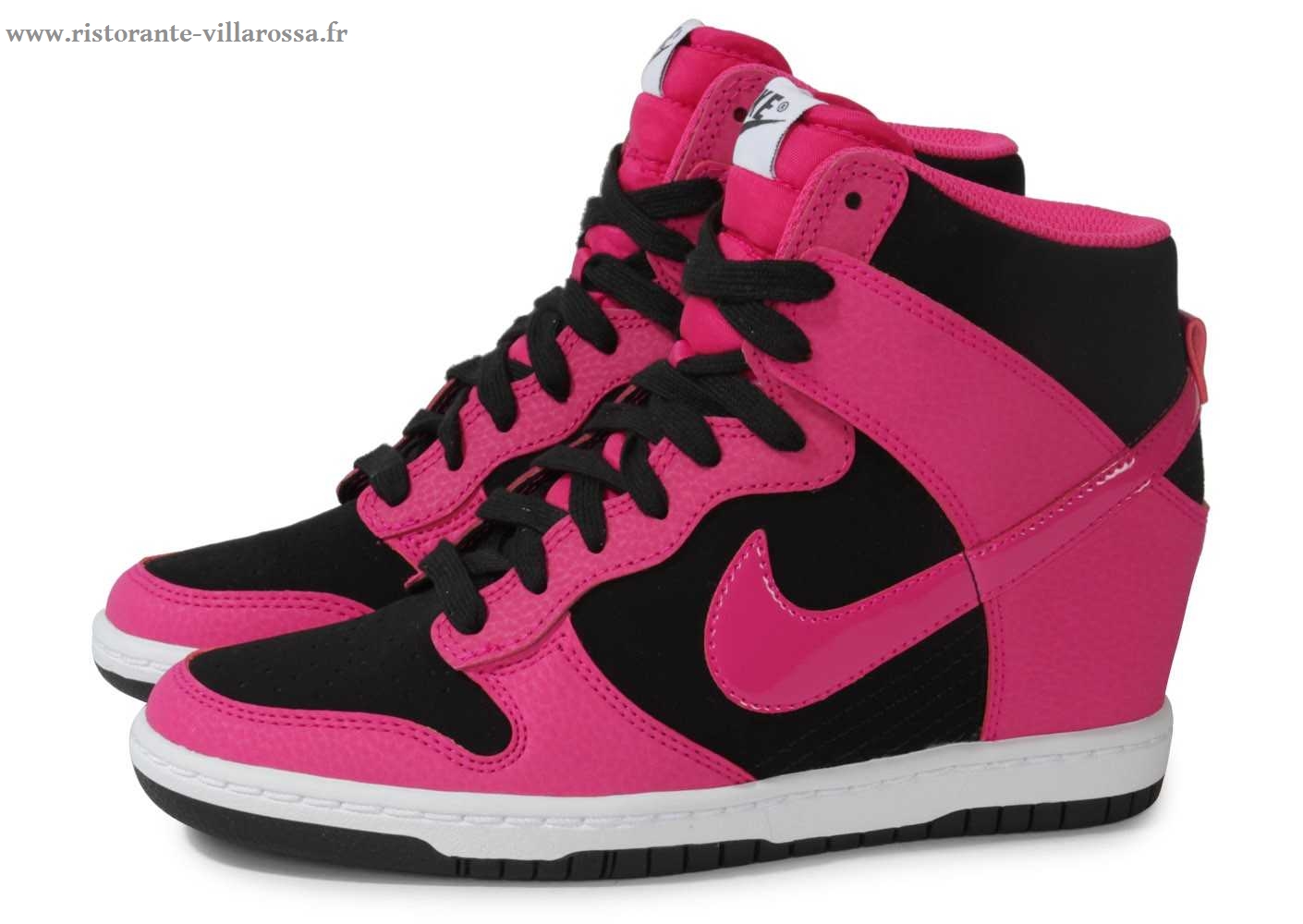chaussure nike rose et noir